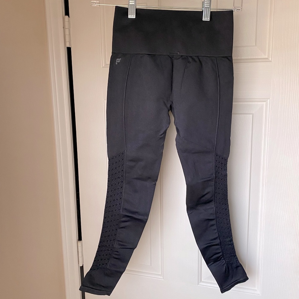 NWOT - Fabletics Leggings
